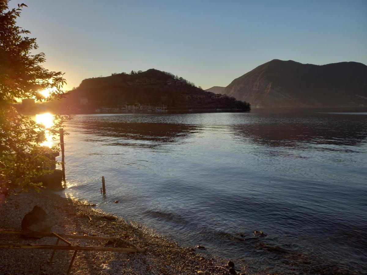 L'Oleandro Sul Lago D'Iseo B&B Sulzano Bagian luar foto