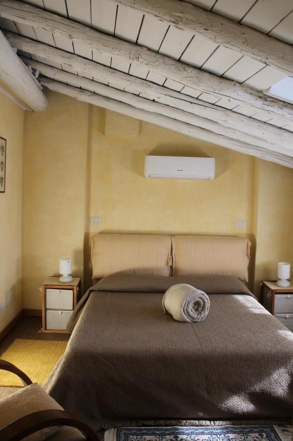 L'Oleandro Sul Lago D'Iseo B&B Sulzano Bagian luar foto