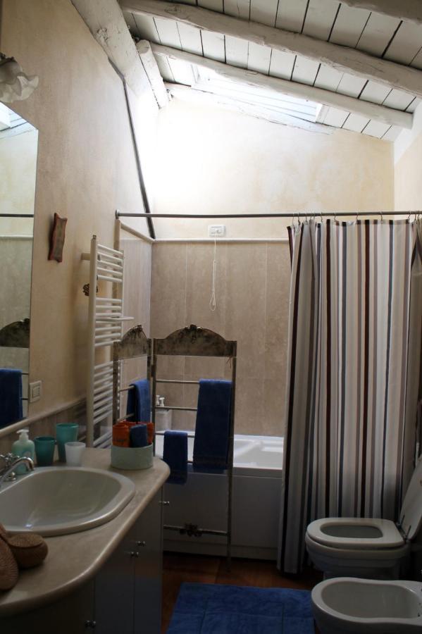 L'Oleandro Sul Lago D'Iseo B&B Sulzano Bagian luar foto