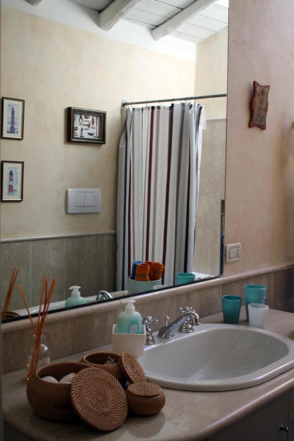 L'Oleandro Sul Lago D'Iseo B&B Sulzano Bagian luar foto